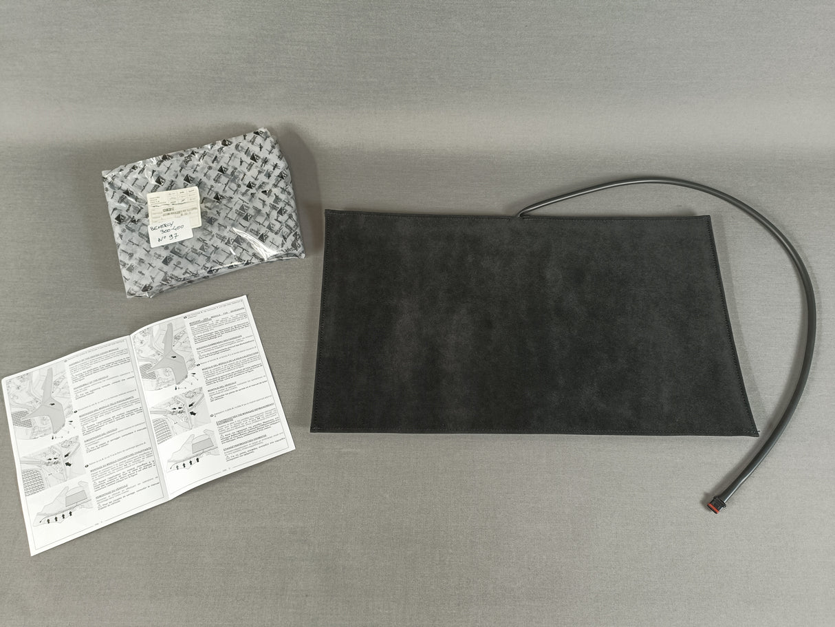 INSERT CHAUFFANT POUR TABLIER BEVERLY 300HPE 400HPE 400ABS 2021+ PIAGGIO / 1D003812