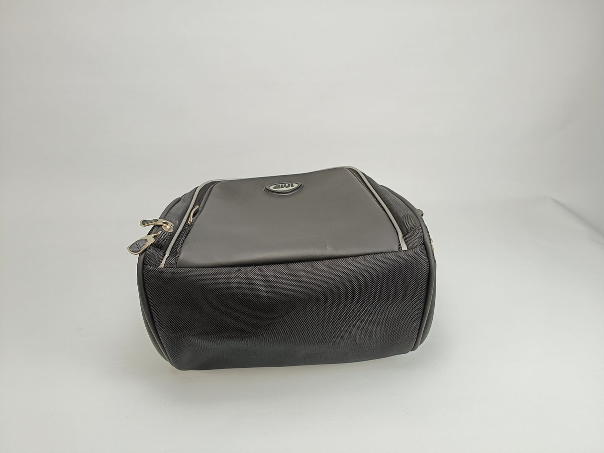 SACOCHE TUNNEL OU SACOCHE DE SELLE GIVI / RGT472