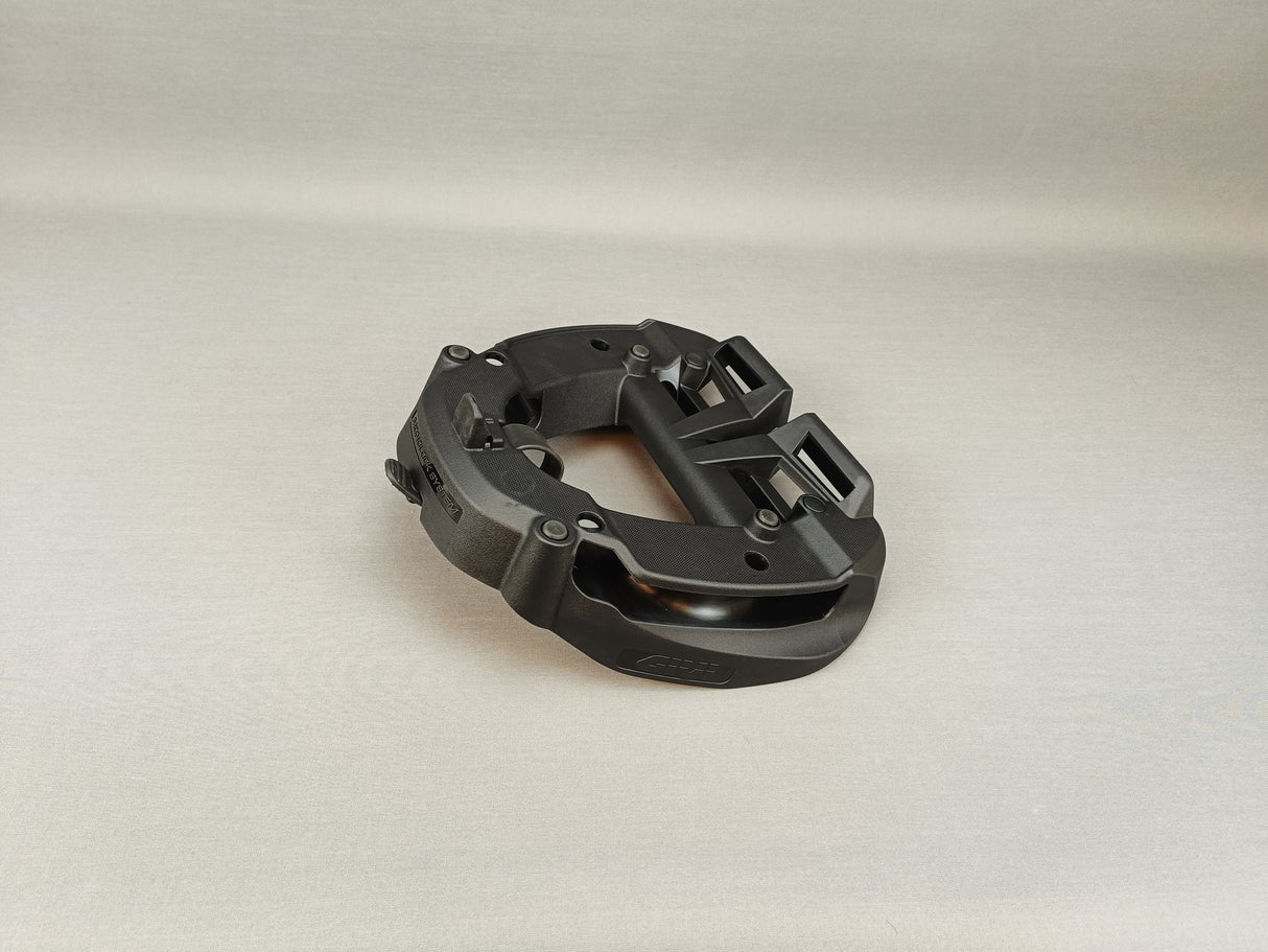 PLATINE GIVI MONOLOCK M6M AVEC SUPPORT ANTI-VOL / RGM6M