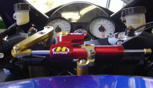 KIT FIXATION AMORTISSEUR DE DIRECTION TRANSVERSAL ZZR1400 2006 À 2019 HYPERPRO / RHHYMKKA14-T001