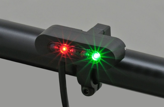 COMPTEUR DE VITESSE ET COMPTE TOURS VÉLONA Ø80MM A LED BLEUE 260KMH CUVELAGE NOIR DAYTONA / 87791