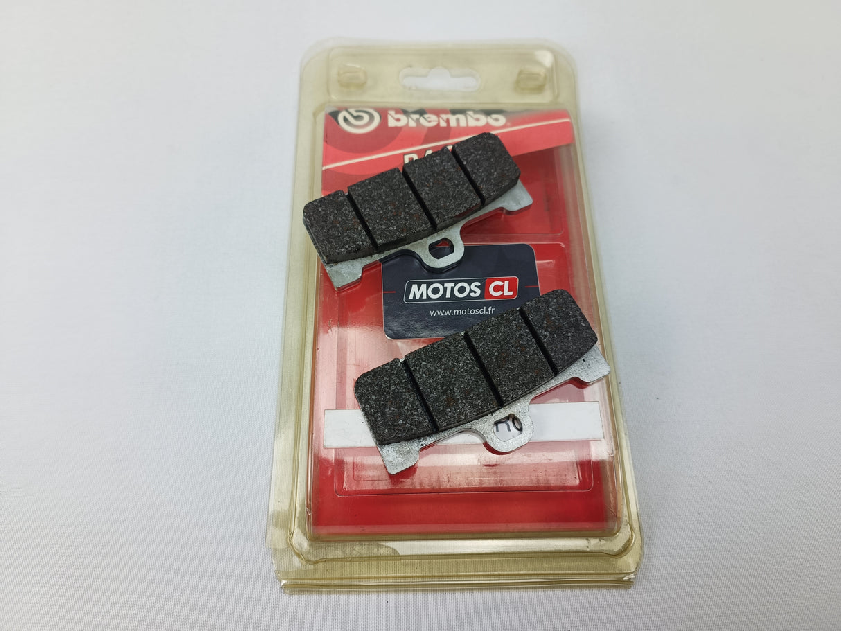 PLAQUETTES DE FREIN AVANT BREMBO RACING RC CARBONE CÉRAMIQUE POUR ÉTRIER TAILLÉ MASSE USAGE CIRCUIT UNIQUEMENT / 07BB11RC