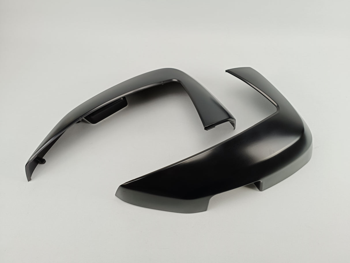 ENJOLIVEURS NOIR BRUT POUR VALISES V35 MONOKEY SIDE 35LITRES GIVI / RGC35N