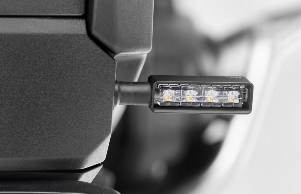 PAIRE DE CLIGNOTANTS LEDS SÉQUENTIELS RIZOMA LAYER HOMOLOGUÉS ANODISÉS NOIR / RRTS140B