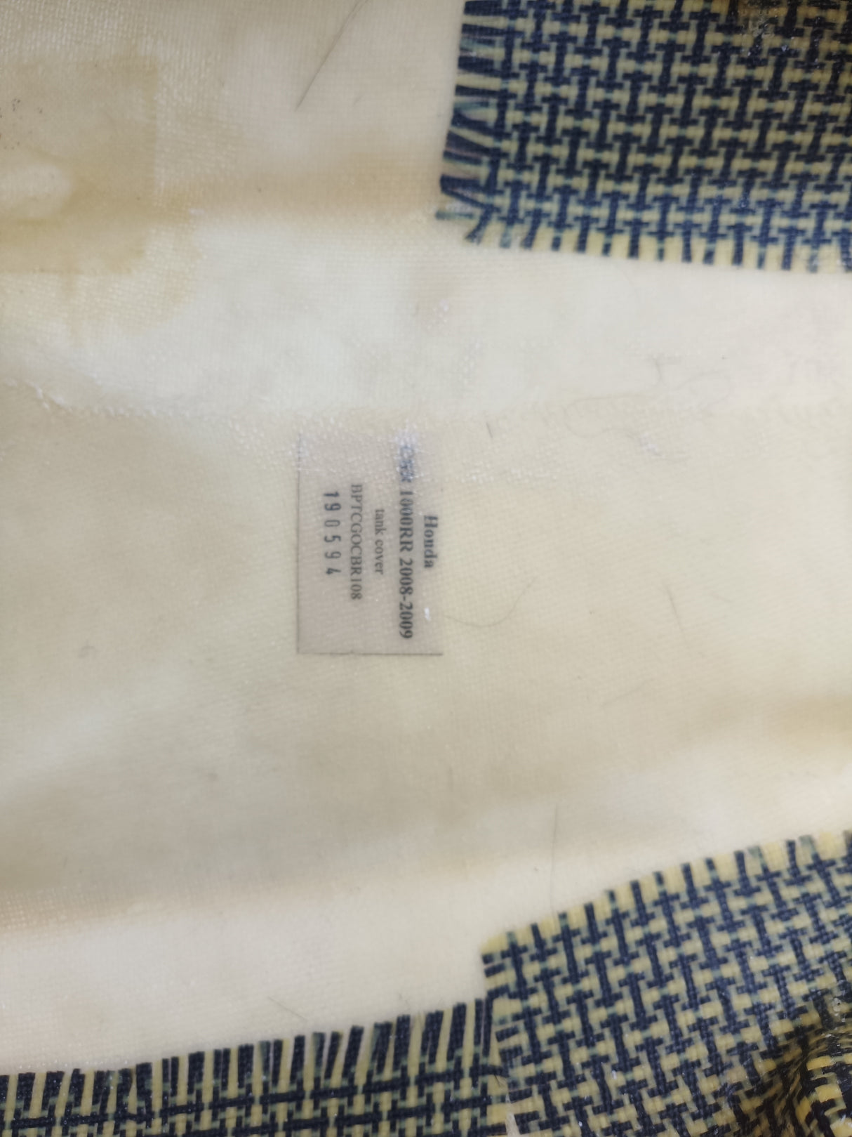 COUVRE RÉSERVOIR POLY HONDA CBR1000RR 2008 A 2011 / BPTCGOCBR108