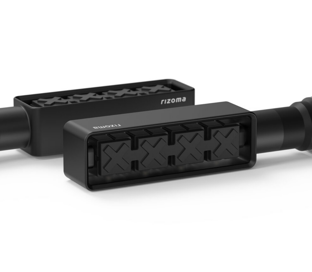 PAIRE DE CLIGNOTANTS LEDS SÉQUENTIELS RIZOMA LAYER HOMOLOGUÉS ANODISÉS NOIR / RRTS140B