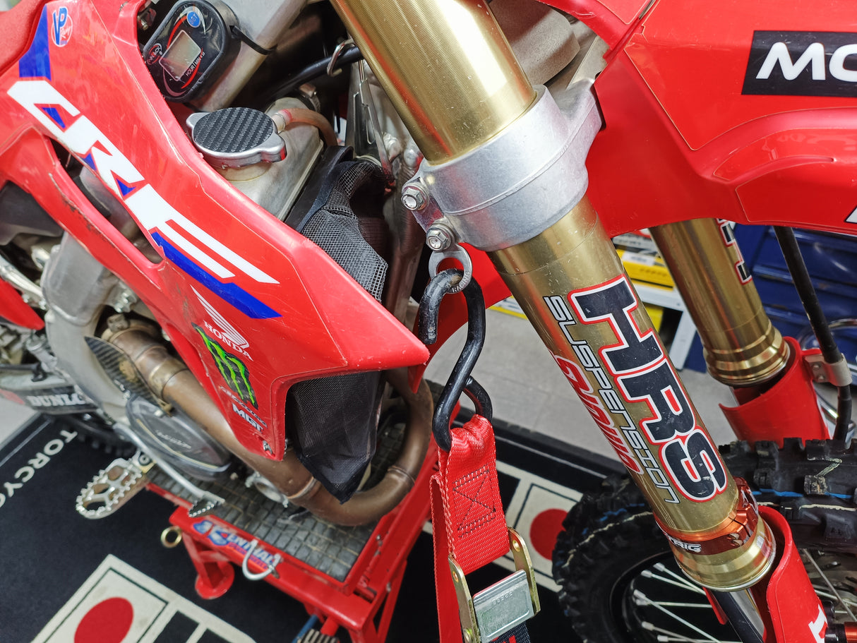 CROCHETS POUR FIXATION SANGLES MOTO UNIVERSELS MOOSE / RM39200341