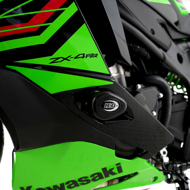 TAMPONS DE PROTECTION KAWASAKI ZX4R ET ZX4RR 2023 À 2025 AÉRO R&G RACING / RRCP0504BL
