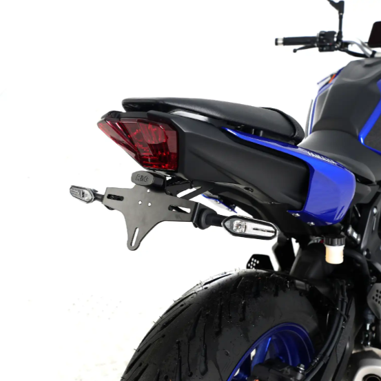 SUPPORT DE PLAQUE YAMAHA MT07 2021 À 2024 R&G RACING / RRLP0313BK