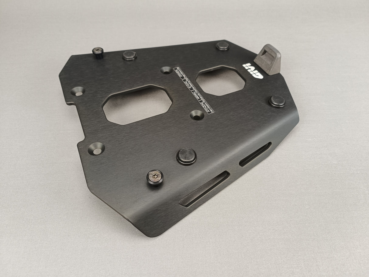 SUPPORT TOP CASE ALU GIVI MONOKEY V-STROM 1050 SE XT ET V-STROM 1050 DE SUZUKI / RGSRA3117