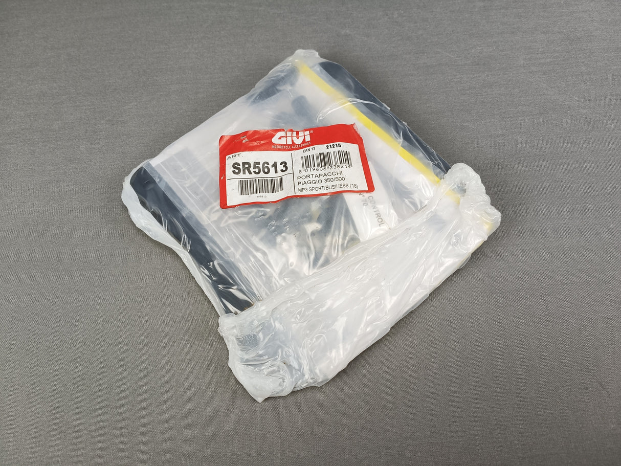 SUPPORT TOP CASE PIAGGIO MP3 350-400-500 2018 A 2021 GIVI / RGSR5613