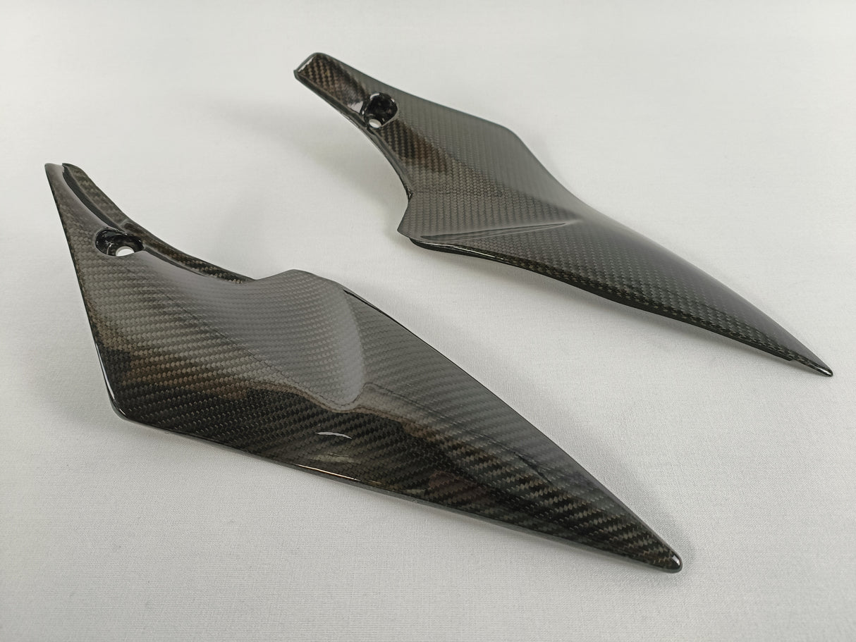 DESSOUS DE SELLE 600GSX-R ET 750GSX-R 2006 À 2007 K6 K7 SUZUKI 100% CARBONE ACCESSOIRES ORIGINE OEM / 990D002HSPCRB