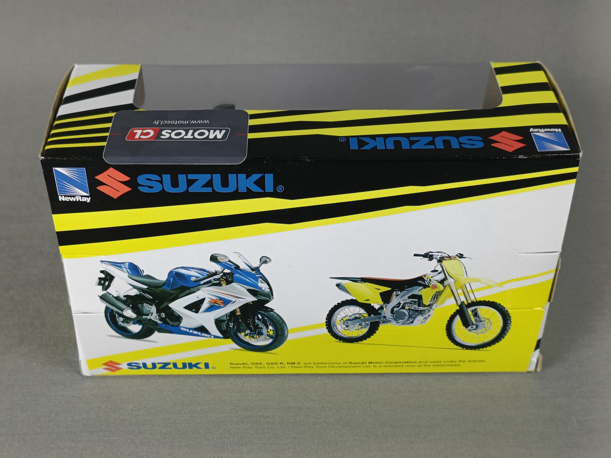 MINIATURE MOTO SUZUKI GSX-R 1000 1/12ÈME / RN085-57003