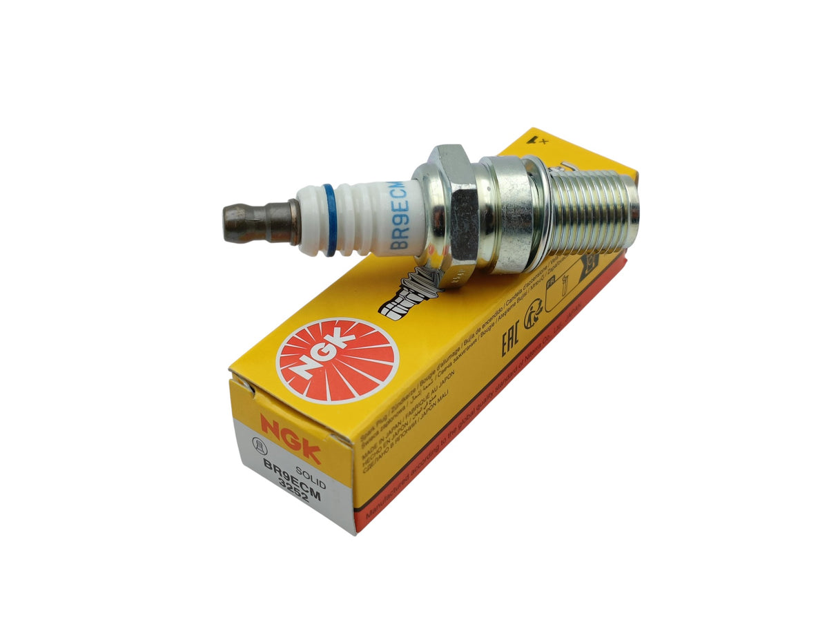 BOUGIE NGK BR9ECM POUR APRILIA-SUZUKI-YAMAHA YZ65 / RN3252