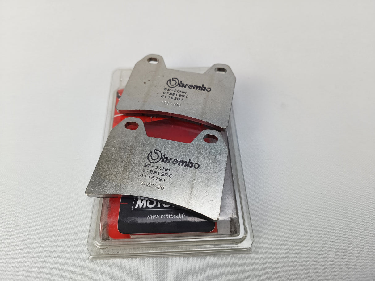 PLAQUETTES DE FREIN AVANT BREMBO RACING RC CARBONE CÉRAMIQUE POUR ÉTRIER ORIGINE APRILIA BMW CF MOTO DUCATI FANTIC HUSQVARNA KTM MOTO GUZZI MV TRIUMPH YAMAHA USAGE CIRCUIT UNIQUEMENT / 07BB19RC