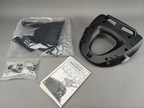 SUPPORT TOP CASE GIVI MONOLOCK MAJESTY400 2004 À 2014 YAMAHA / E331M