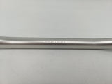 GUIDON RENTHAL 749 ROAD WIDE DIAMÈTRE 22MM ALUMINIUM ANODISÉ LOGO GRIS / 749-02-SI