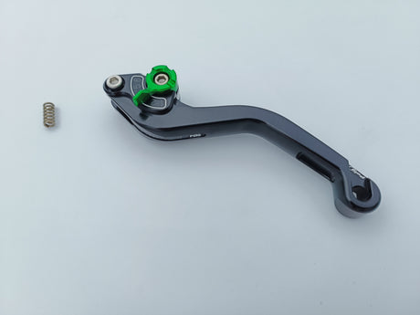 LEVIER D'EMBRAYAGE PUIG 2.0 EN ALUMINIUM TAILLÉ MASSE COURT NOIR-VERT MONTE SUR ADAPTATEUR PUIG / RP280NV