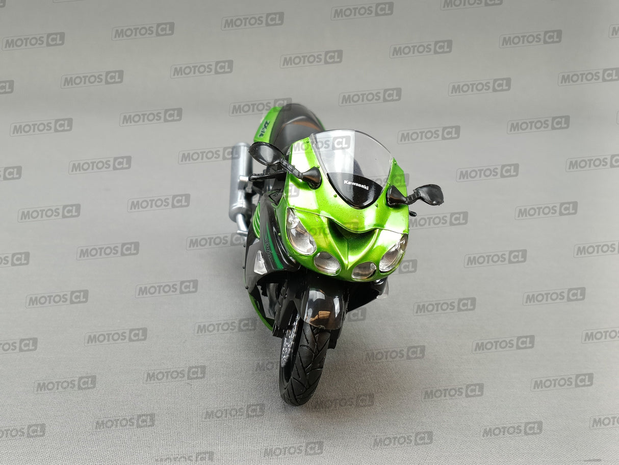 MINIATURE MOTO KAWASAKI ZZR1400 1/12ÈME / RN085-57433