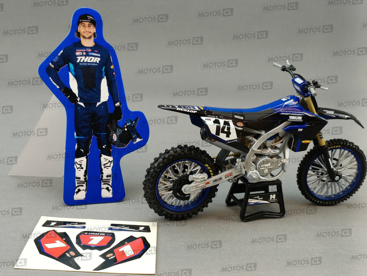 MINIATURE MOTOCROSS YAMAHA STAR RACING TEAM YZF450 N°14 DYLAN FERRANDIS 1/12ÈME / RN085-58333