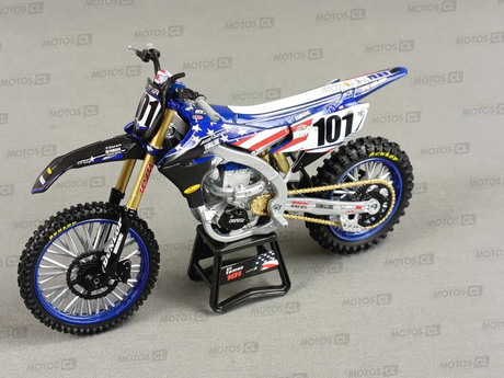 MINIATURE MOTOCROSS YAMAHA STAR RACING TEAM YZF450 N°101 NATION 2022 ELI TOMAC 1/12ÈME / RN085-58423
