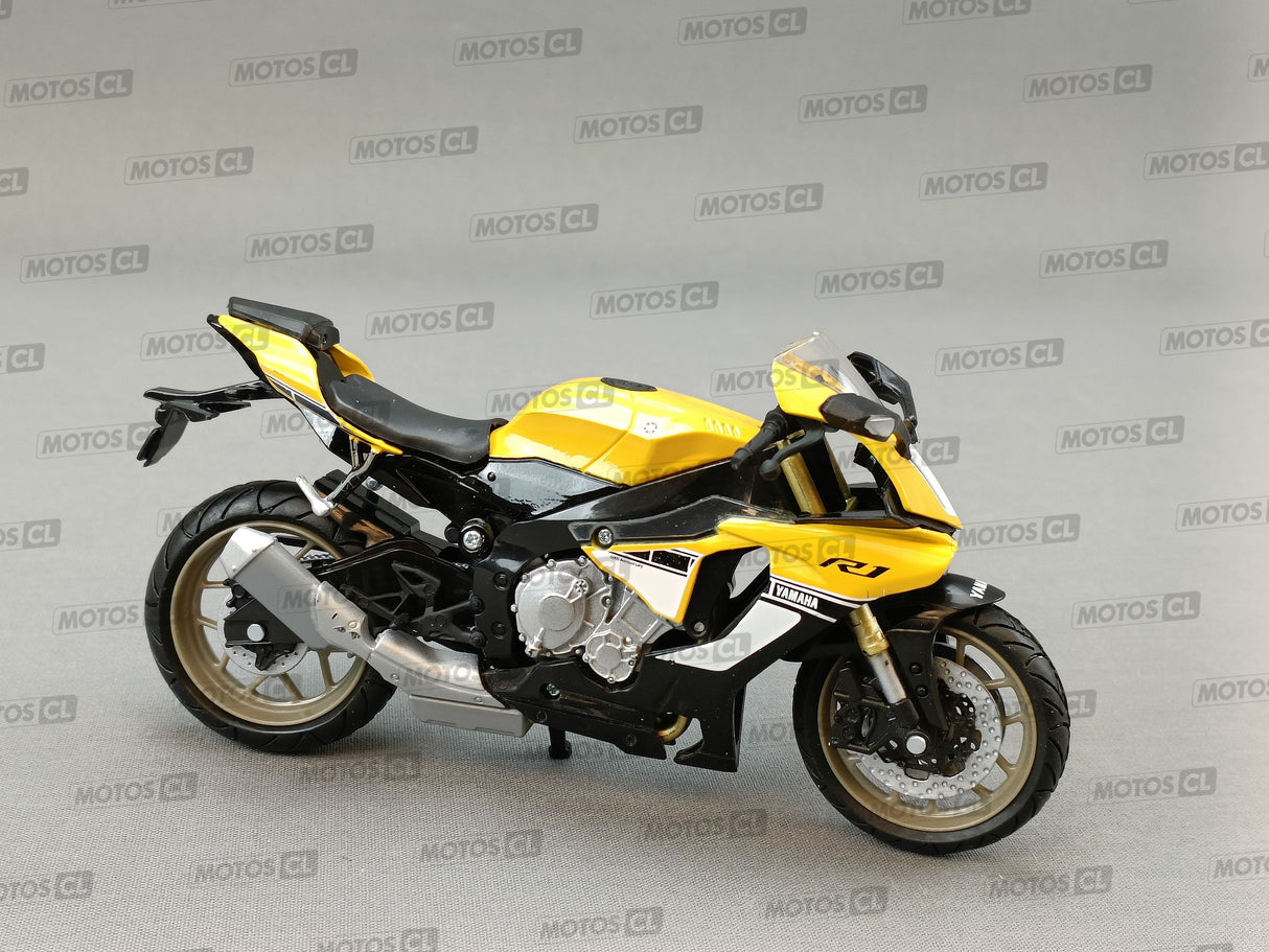 MINIATURE MOTO YAMAHA R1 1/12ÈME / RN085-57803B