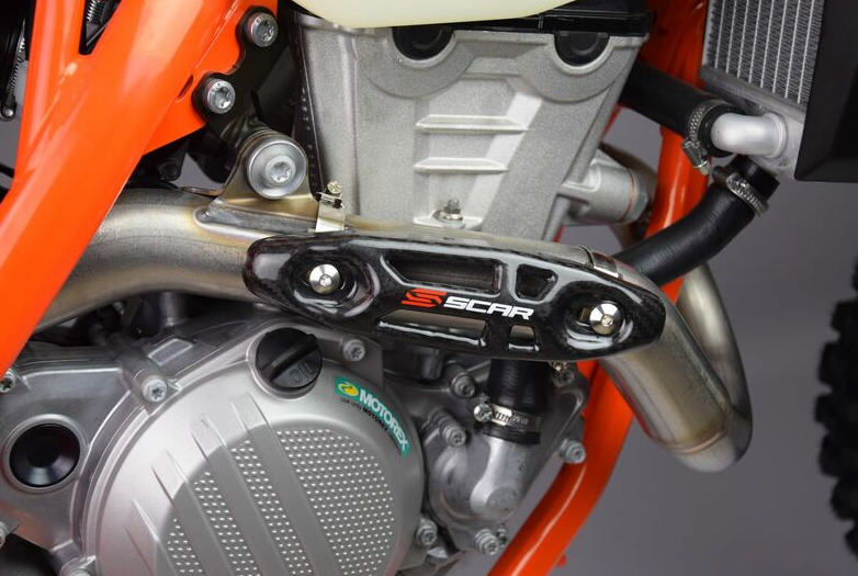 PROTECTION ÉCHAPPEMENT SCAR UNIVERSELLE EN CARBONE / RSCUHP