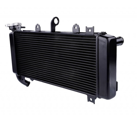 RADIATEUR D'EAU DE REMPLACEMENT EN ALUMINIUM TYPE ORIGINE POUR KAWASAKI Z650 ET NINJA650 2017 À 2024 BRAZOLINE / RBRA1255