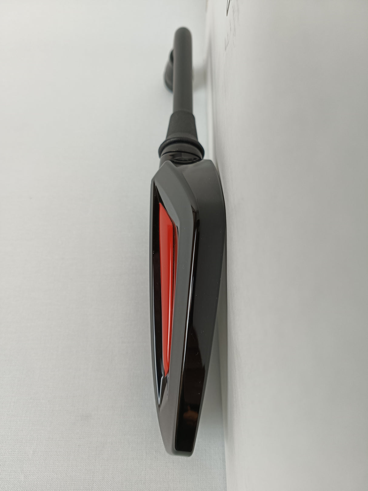 RÉTROVISEUR CHAFT EIGHTY HOMOLOGUE 10MM DISPONIBLE EN 3 COLORIS / IN04 IN133 IN05