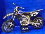 MINIATURE MOTOCROSS YAMAHA STAR RACING TEAM YZF450 N°14 DYLAN FERRANDIS 1/12ÈME / RN085-58333