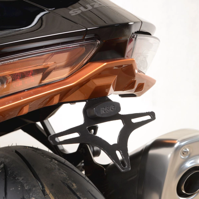 SUPPORT DE PLAQUE SUZUKI GSX-R 1300 HAYABUSA 2021 À 2025 R&G RACING / RRLP0309BK