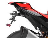 SUPPORT DE PLAQUE APRILIA RSV4 ET TUONO V4 2025 TOP BLOCK / RTSPEA13