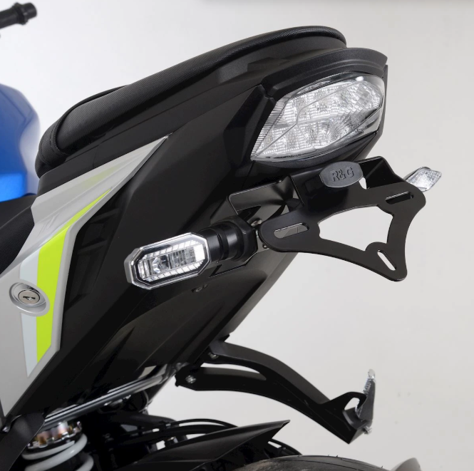 SUPPORT DE PLAQUE SUZUKI GSX-S 950 2022 À 2025 ET GSX-S 1000 2021 À 2024 R&G RACING / RRLP0321BK