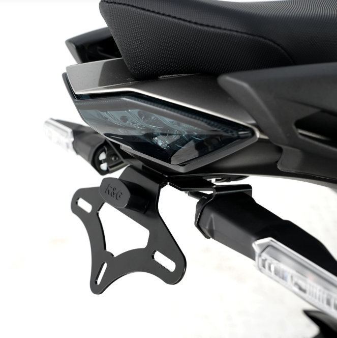 SUPPORT DE PLAQUE KAWASAKI NINJA 1000SX 2020 À 2024 ET NINJA 1100SX 2025 R&G RACING / RRLP0289BK