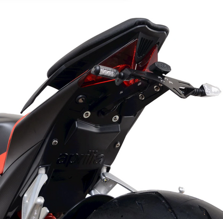 SUPPORT DE PLAQUE APRILIA RS 660 ET TUONO 660 2021 À 2024 R&G RACING / RRLP0299BK