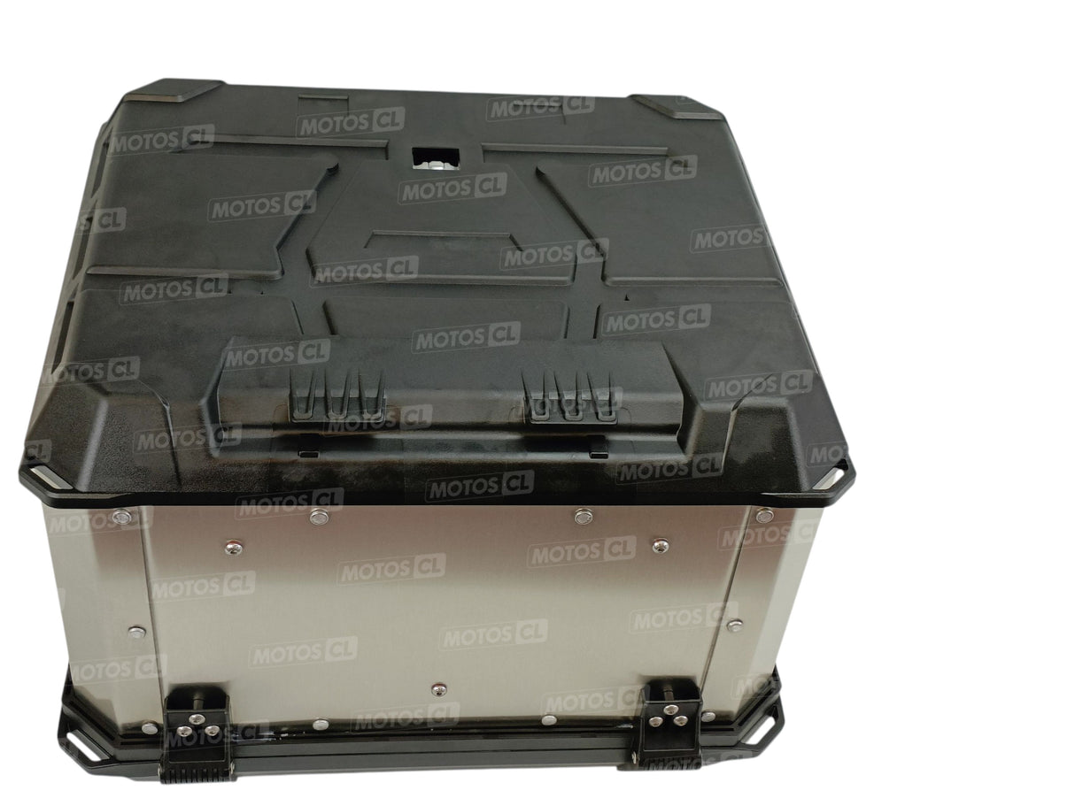 TOP CASE GIVI ALPINA 44 LITRES EN ALUMINIUM NATUREL AVEC SYSTÈME DE FERMETURE CRABLOCK ET PLATINE UNIVERSELLE MONOLOCK / RGALP44A