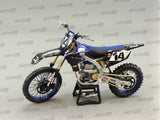 MINIATURE MOTOCROSS YAMAHA STAR RACING TEAM YZF450 N°14 DYLAN FERRANDIS 1/12ÈME / RN085-58333